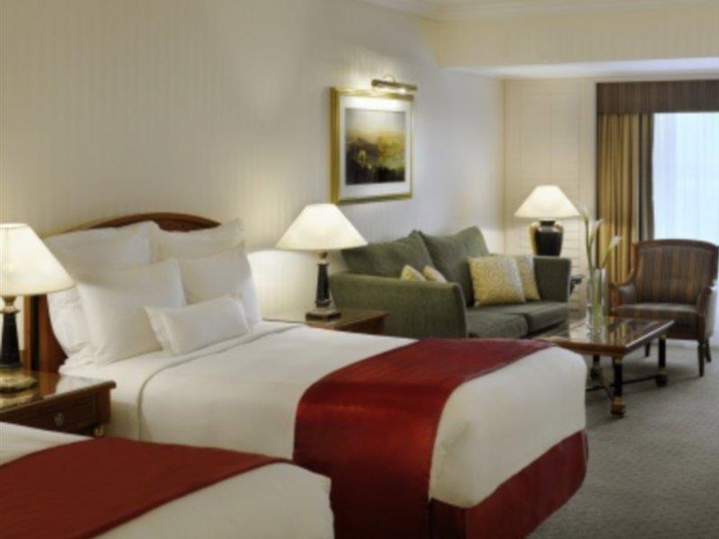 The Bristol Hotel Dubaj Kültér fotó